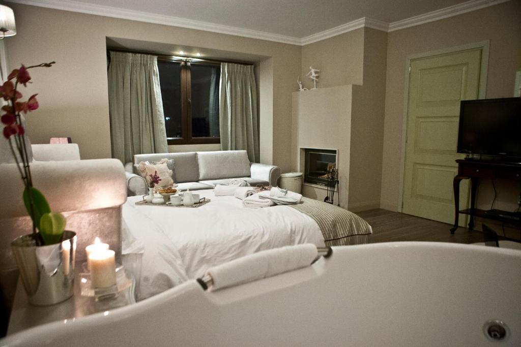 Melies Boutique Hotel Káto Loutrákion Kamer foto